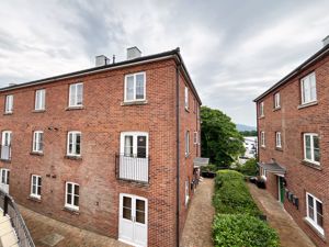 Photo 29- click for photo gallery